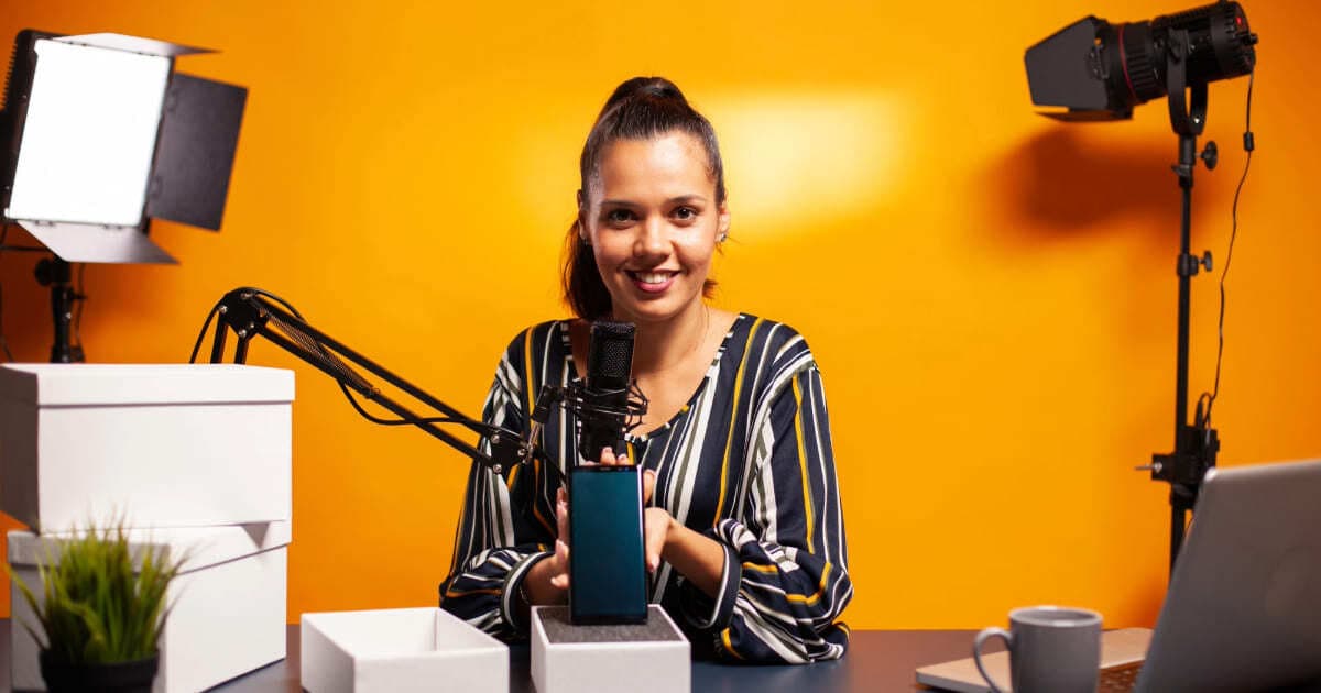 Cover Live commerce: como usar este canal de vendas na Black Friday